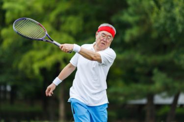 テニスのプロネーションの練習方法、打ち方のポイントをご紹介
